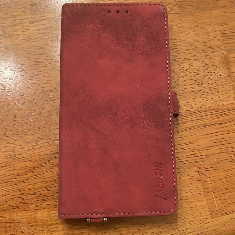 iPhone 13 Pro case! - Picture 4 of 4